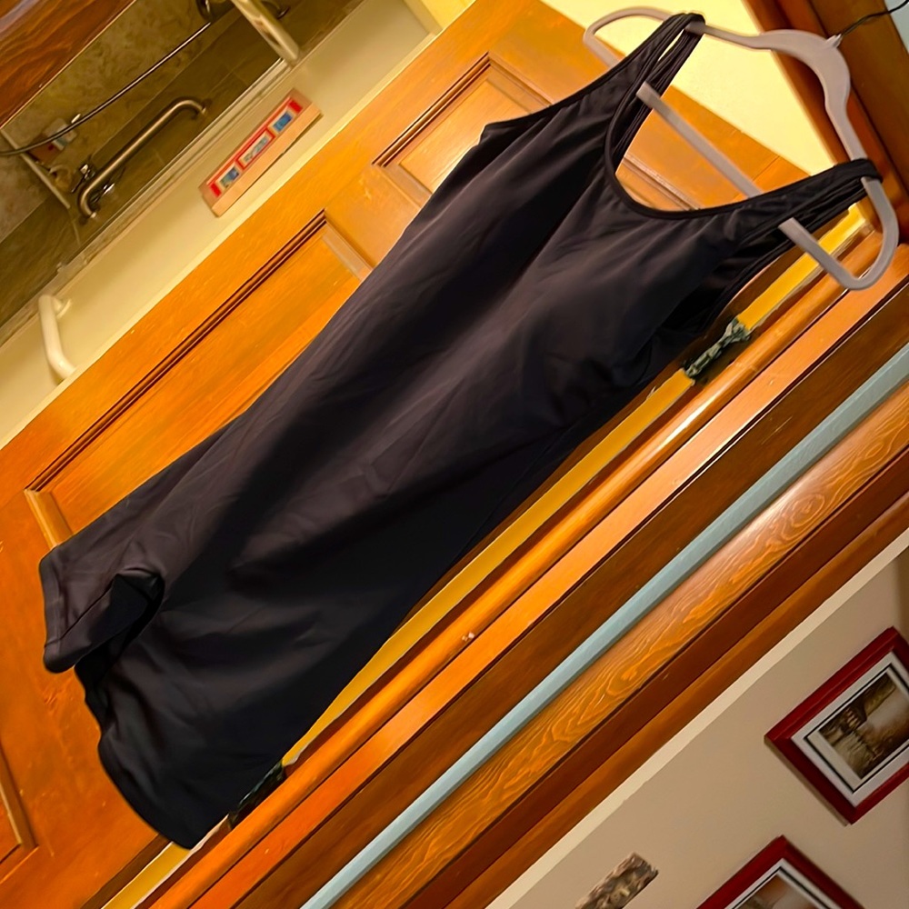 Sporti Black Hydrolast Chlorine-Resistant Scoop neck ONE PIECE Swimsuit-NEW